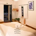 Hilltop Hideaway By Escape To Madeira