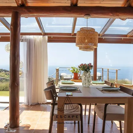 Hilltop Hideaway By Escape To Madeira *