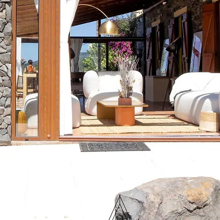 Hilltop Hideaway By Escape To Madeira *