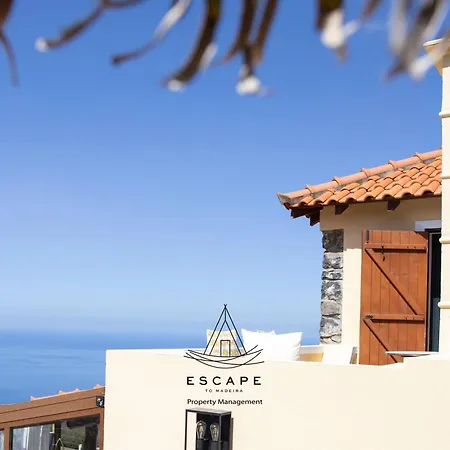 别墅 Hilltop Hideaway By Escape To Madeira *