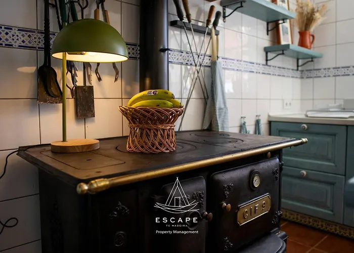 Hilltop Hideaway By Escape To Madeira アルコ・ダ・カリェタ