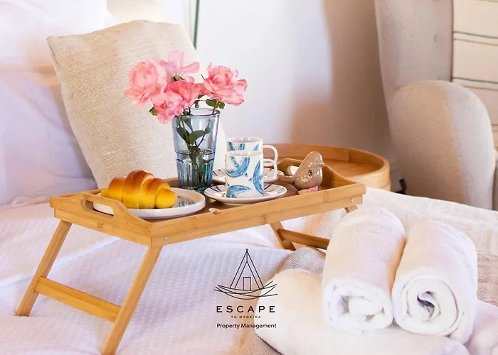 Hilltop Hideaway By Escape To Madeira アルコ・ダ・カリェタ