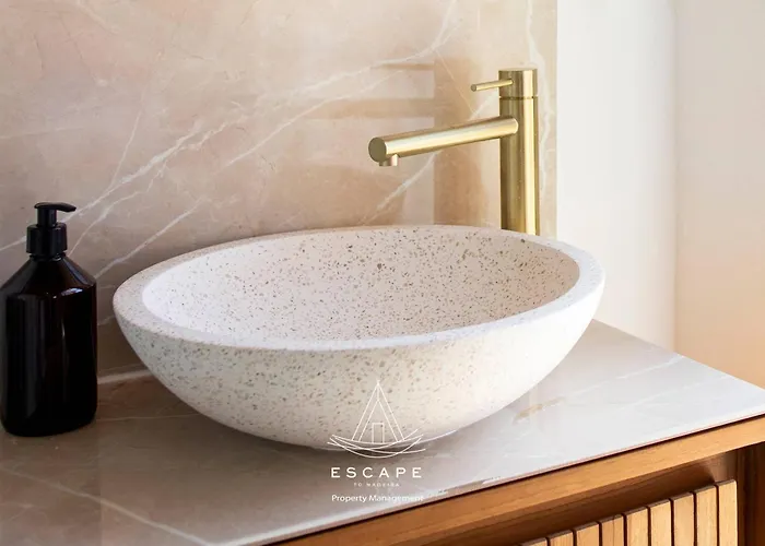 Hilltop Hideaway By Escape To Madeira ヴィラ