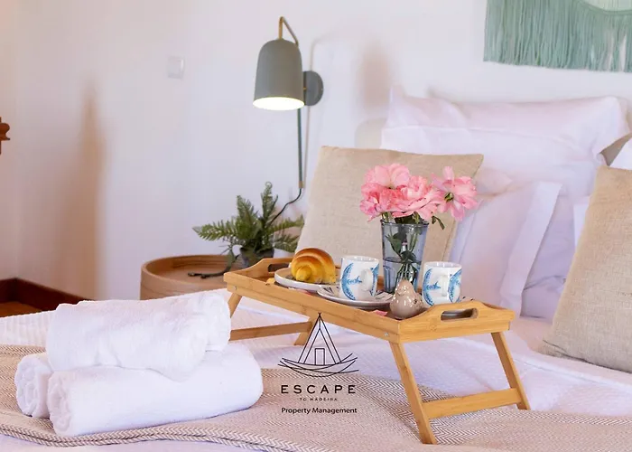 Hilltop Hideaway By Escape To Madeira ヴィラ アルコ・ダ・カリェタ