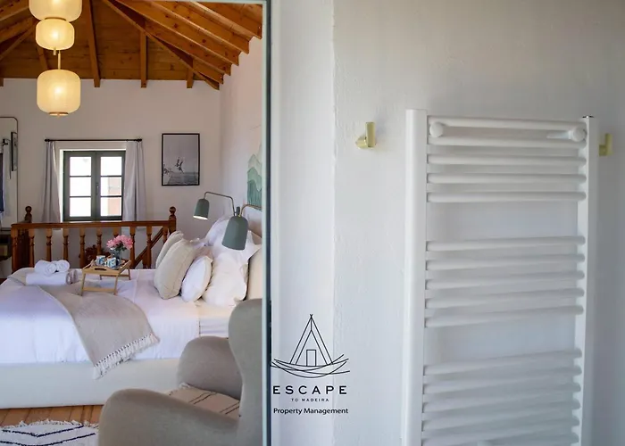 ヴィラ Hilltop Hideaway By Escape To Madeira アルコ・ダ・カリェタ