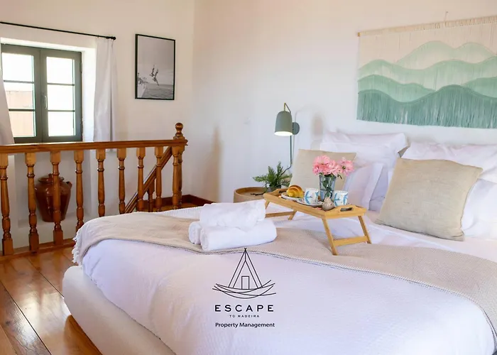 Hilltop Hideaway By Escape To Madeira ヴィラ アルコ・ダ・カリェタ