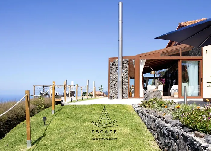 Hilltop Hideaway By Escape To Madeira * アルコ・ダ・カリェタ