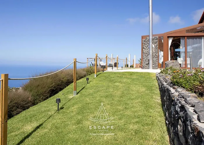 Hilltop Hideaway By Escape To Madeira *